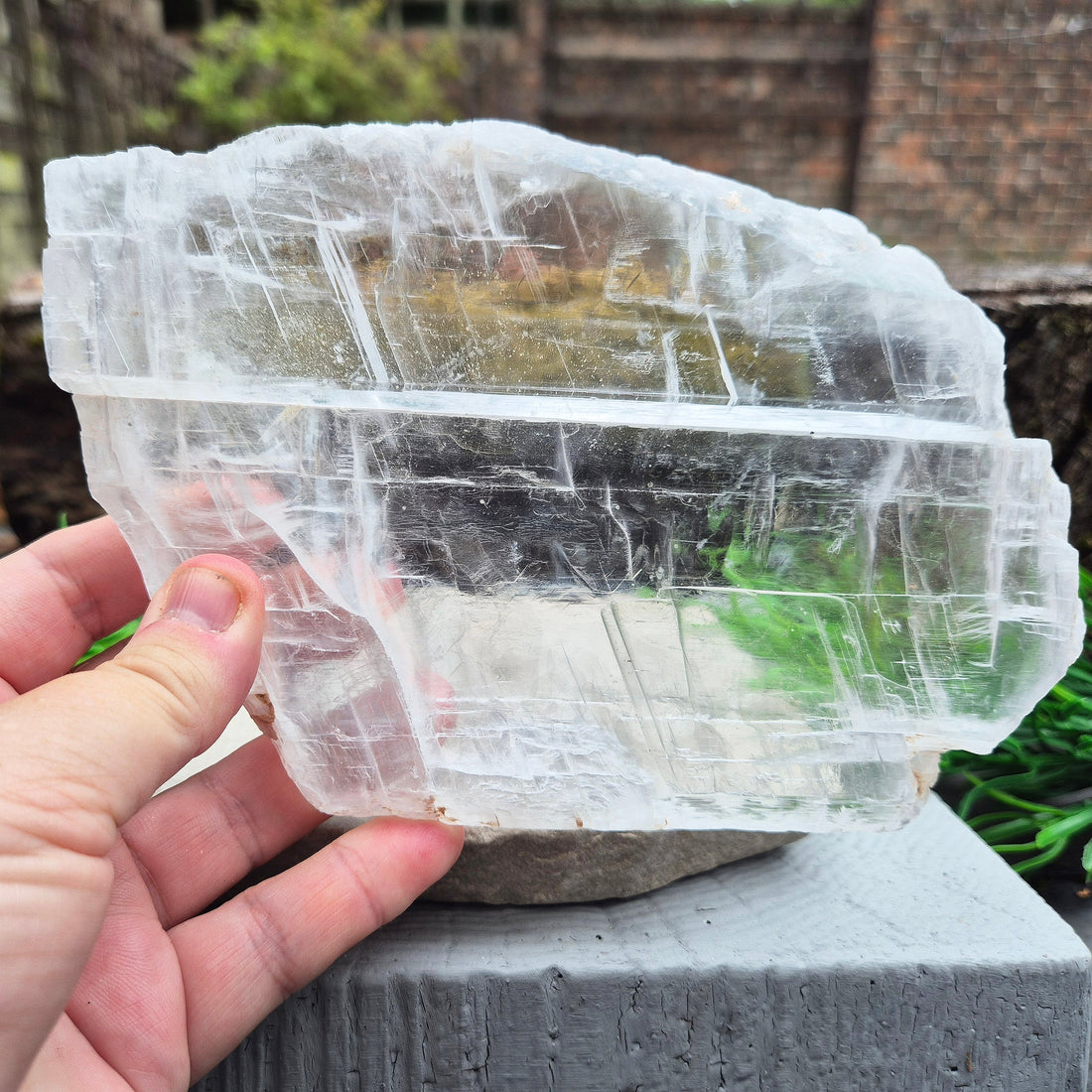 Scrying with Selenite Windows: A Simple Guide to Seeing Beyond