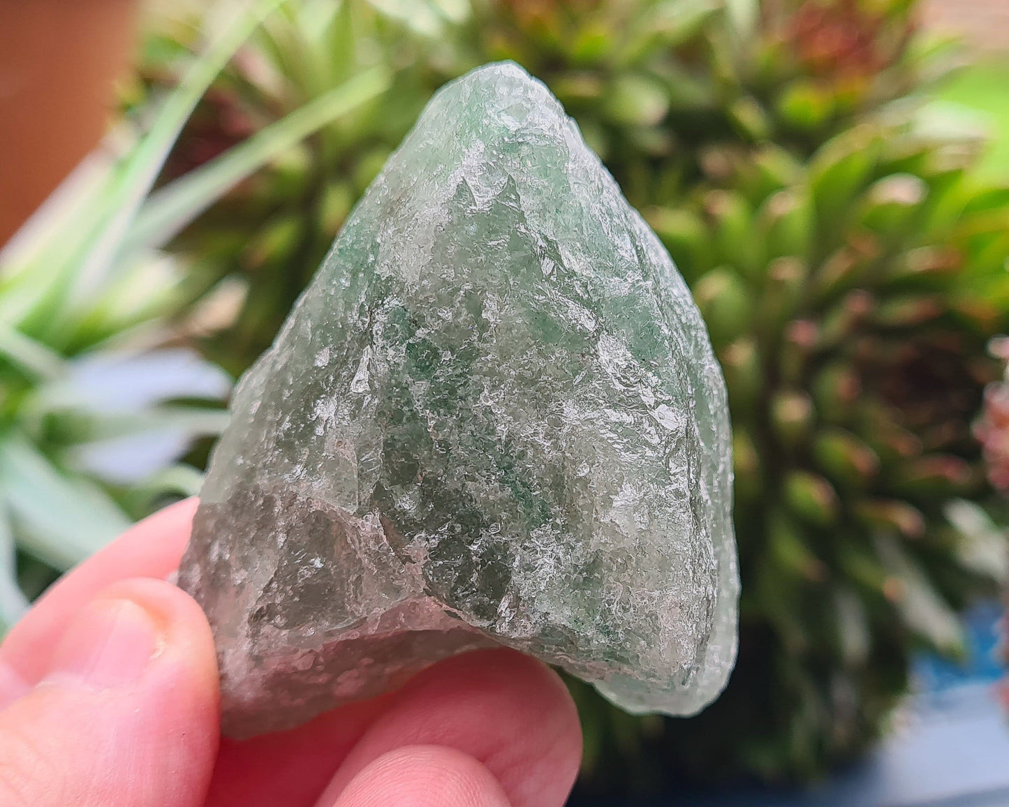 This rare Green Tanzurine, also known as Emerald Tanzurine, comes from northern Tanzania’s Massai tribal land. It consists of high-purity Quartz with Fuchsite inclusions, giving the crystal its rich, vibrant green colour.