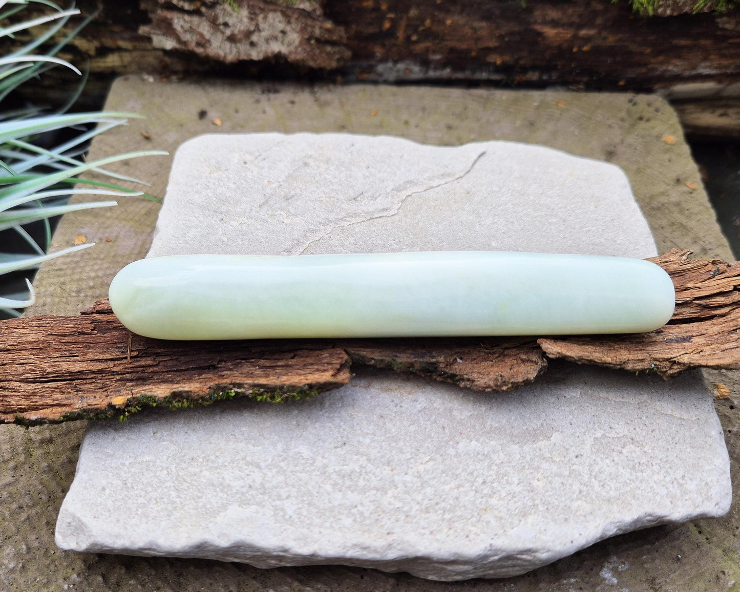Serpentine Crystal Wand, Smooth Rounded Ends | Meditation, Healing & Growth Tool