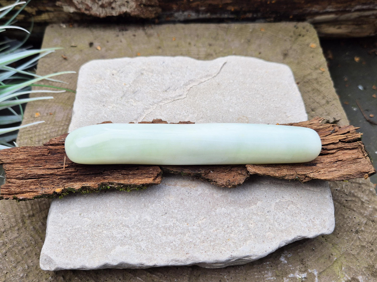 Serpentine Crystal Wand, Smooth Rounded Ends | Meditation, Healing & Growth Tool