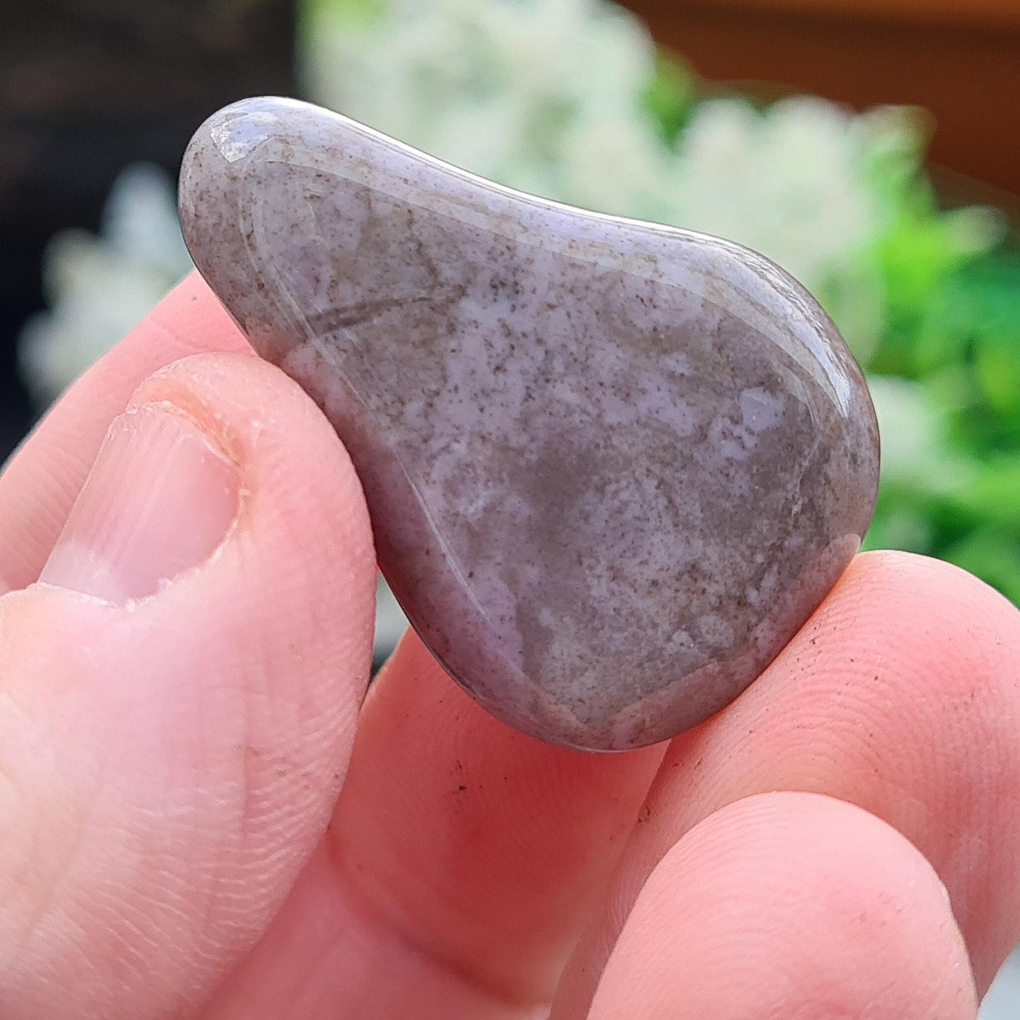 Purple Jade Tumble Stone | Spiritual Crystal | Chakra Balance | Carry With You | Crystal Gridding