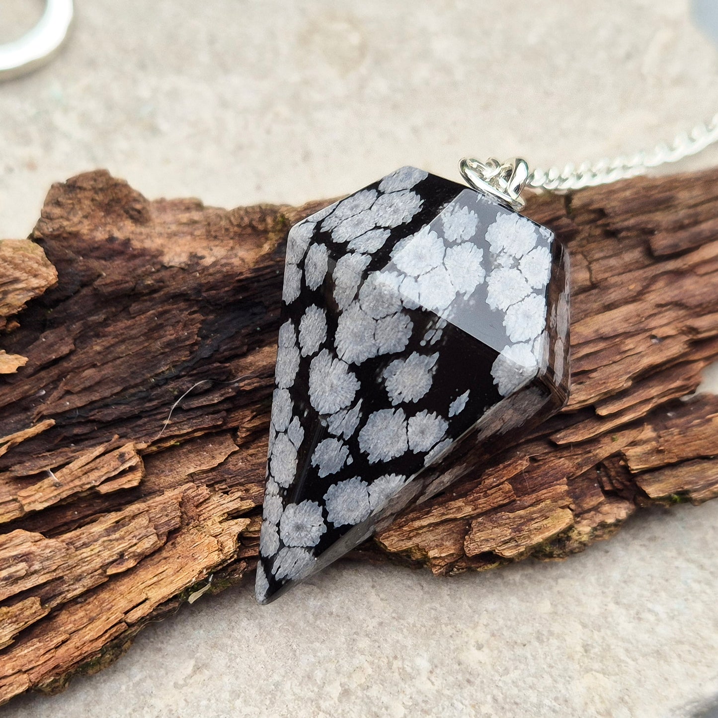 Snowflake Obsidian Crystal Pendulum | Dowsing Tool for Clarity & Inner Knowing