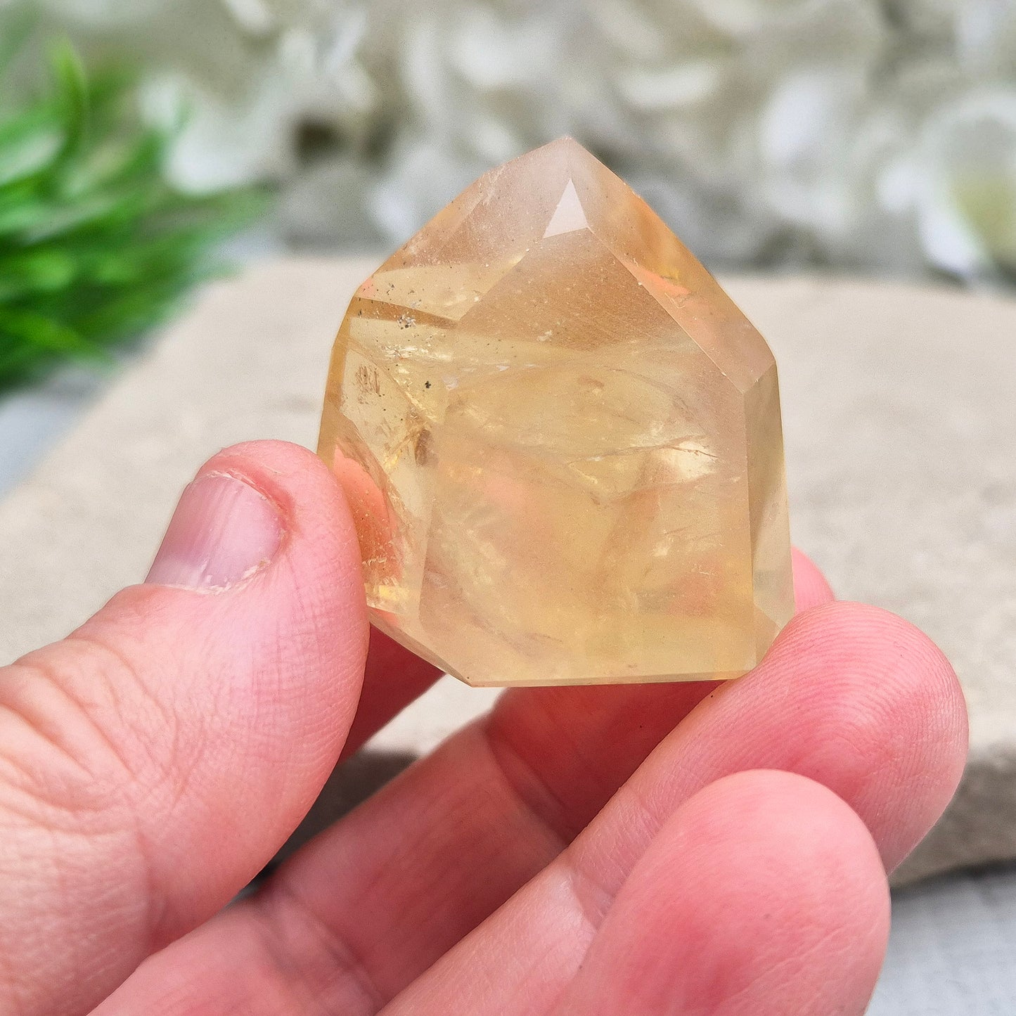 Citrine Standing Point – Genuine Citrine Crystal | Perfect for Gifting, Altars, or Meditation Corners