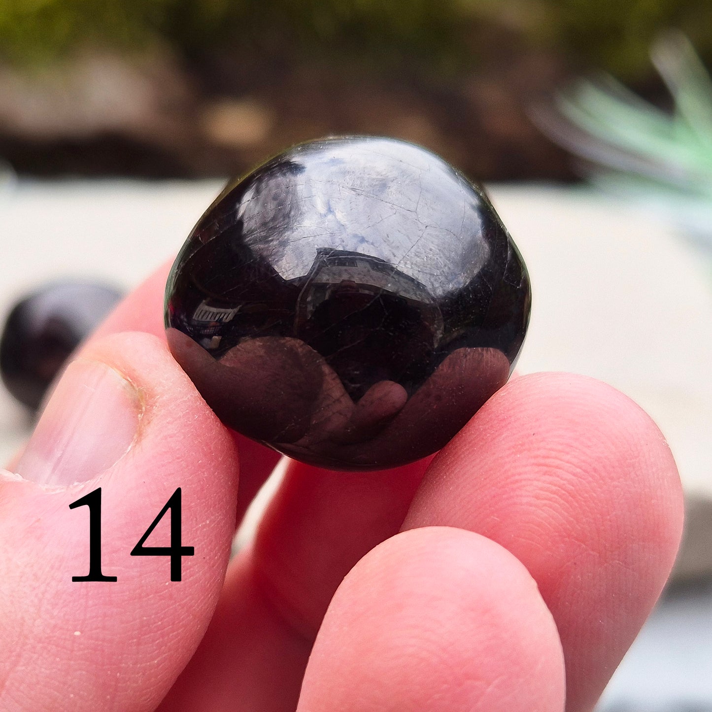 Red Garnet Tumbled Stone – Crystal from India | Carry With You | Use In Crystal Grids