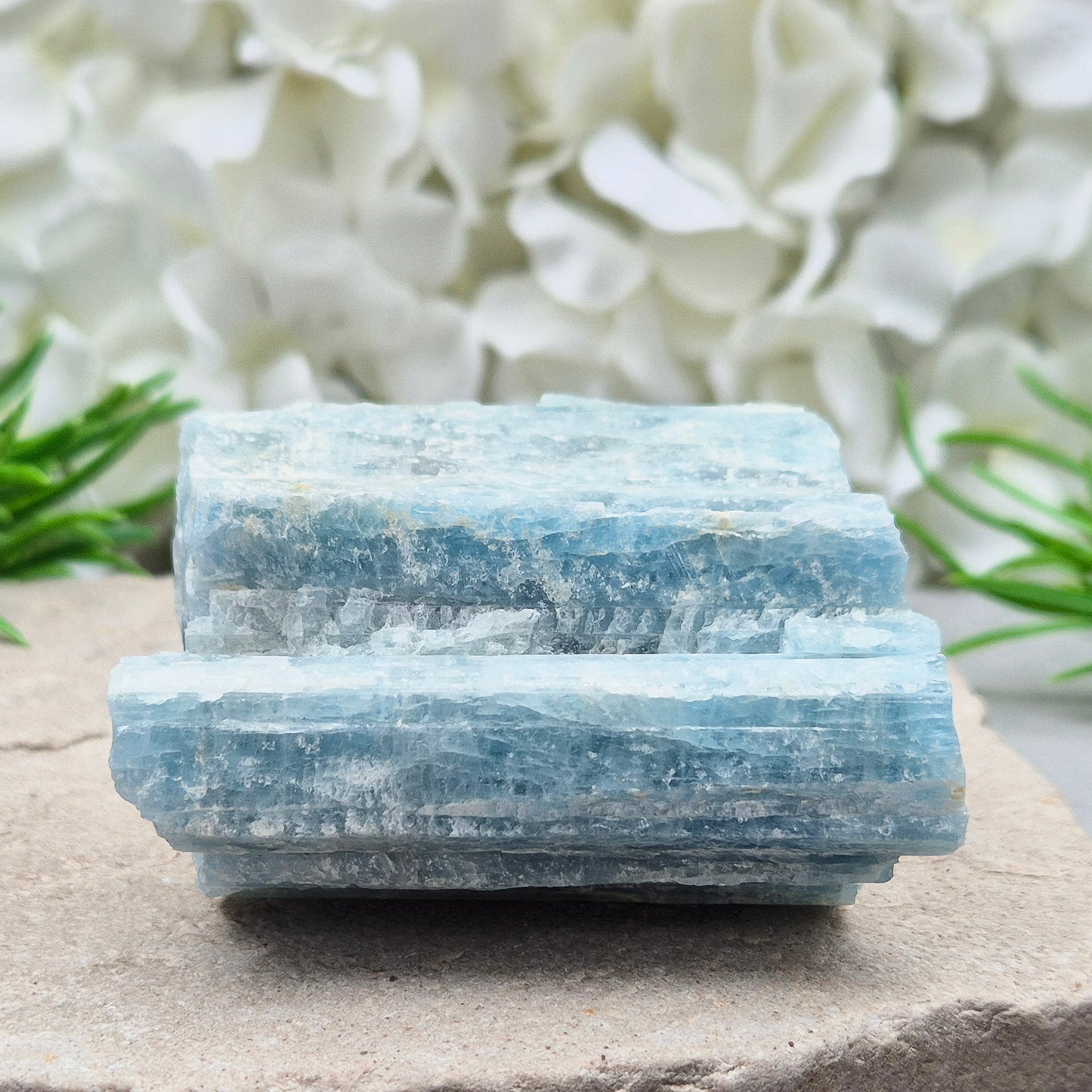 Aquamarine Crystal from India. This is a beautiful natural aqua blue aquamarine crystal. Aquamarine is a variety of blue beryl, it’s a calming and uplifting stone prized for its soothing energy.