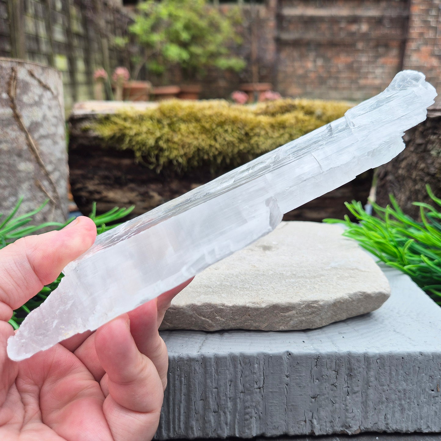 Natural Utah Ice Selenite for cleansing energy, mental clarity, and peaceful spaces. A gentle, high-vibration stone for calm and inner light.