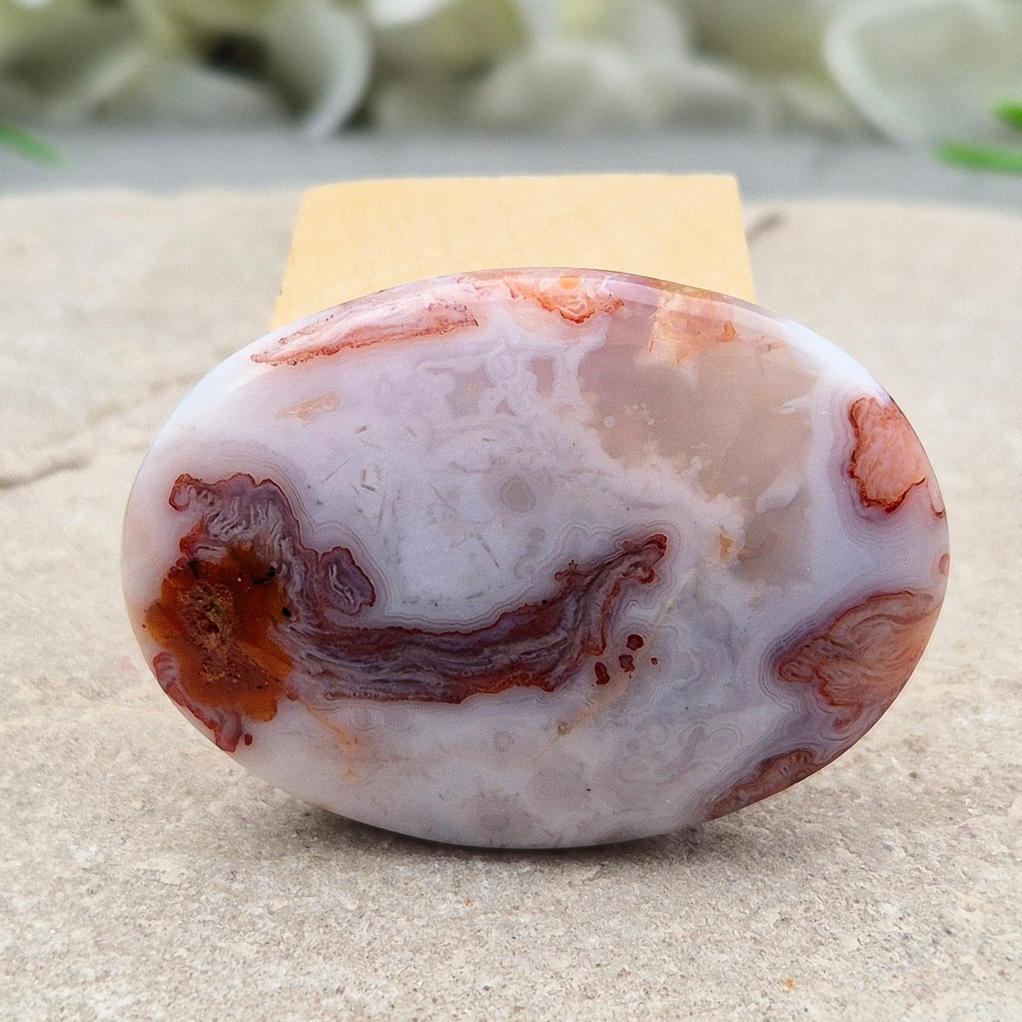 Moroccan Agate palm stone – a grounding crystal that supports calm, balance, resilience, and confidence for daily use.