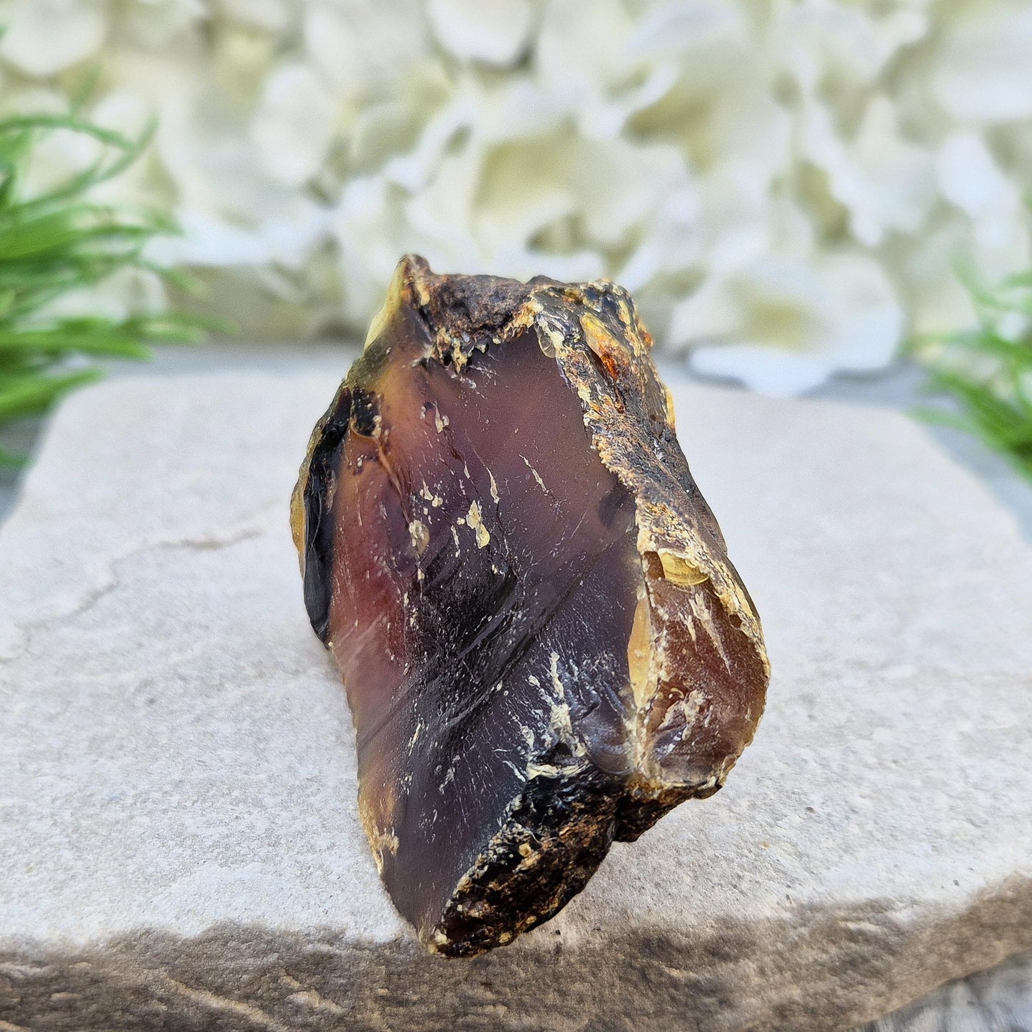Blue Amber Crystal, UV blue fluorescence, Fossilised Tree Resin, Dominican Replublic