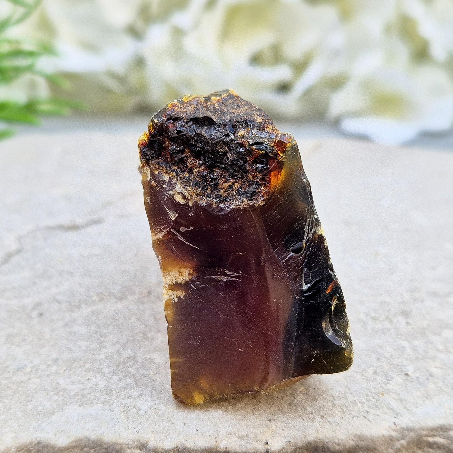 Blue Amber Crystal, UV blue fluorescence, Fossilised Tree Resin, Dominican Replublic