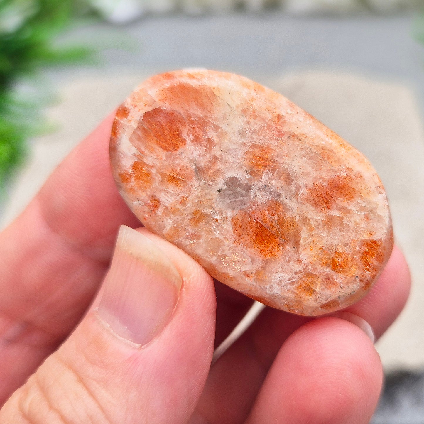 Sunstone Palm Stone – crystal of joy, vitality and confidence. Smooth and polished for meditation, energy work, or carrying uplifting energy with you.