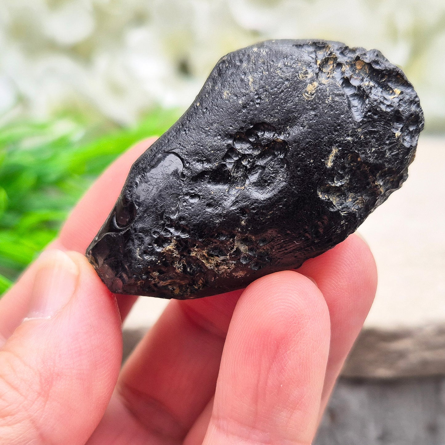 Black Tektite from Indochina, A-Grade Meteorite, Collectors Stone