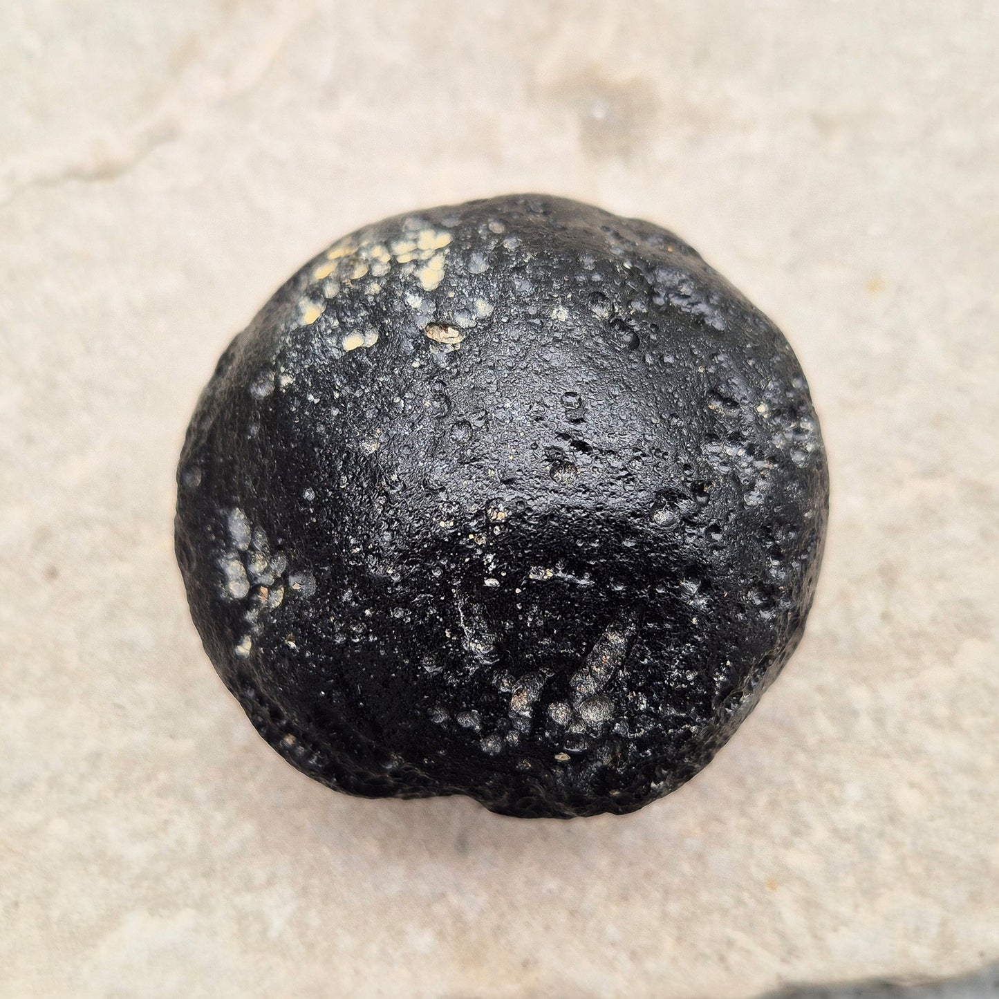 Tektite, Black Indochinite, Meteorite, A grade