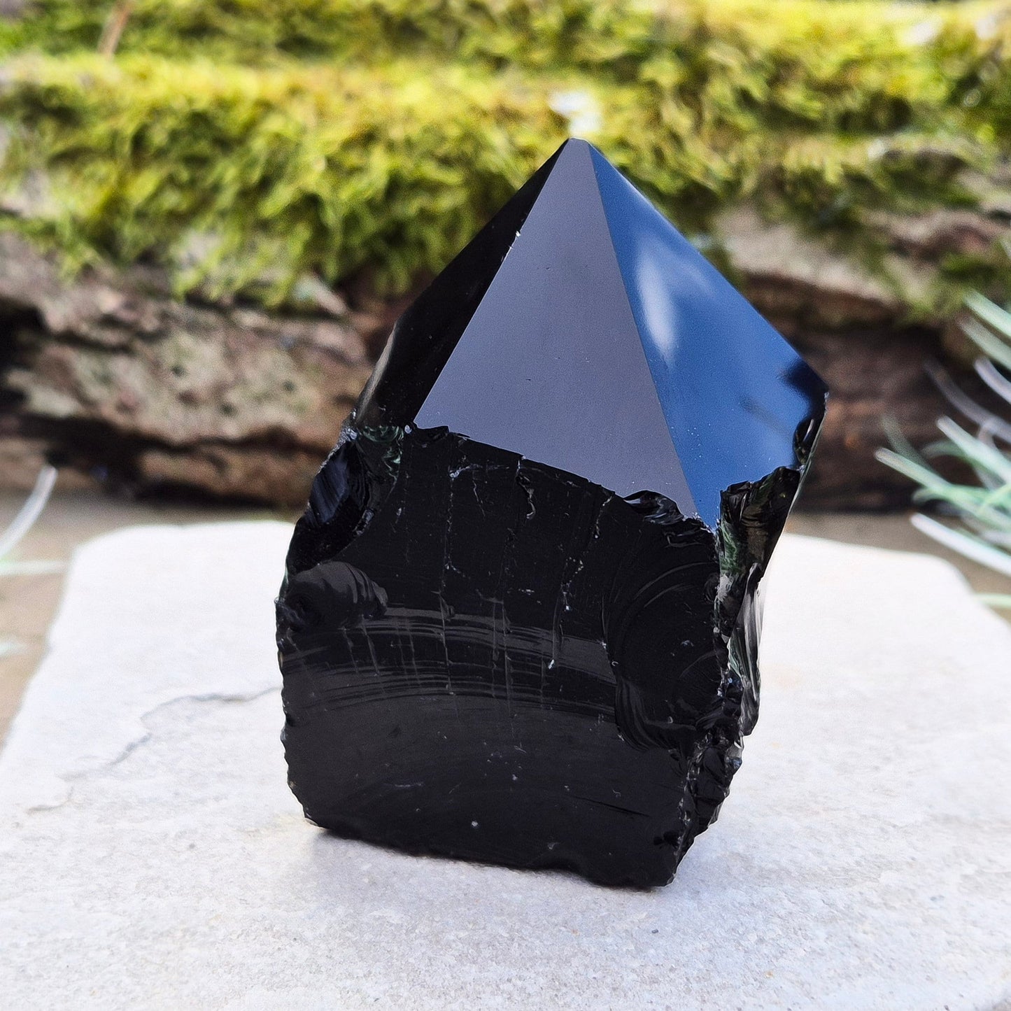 Black Obsidian Point, Crystal