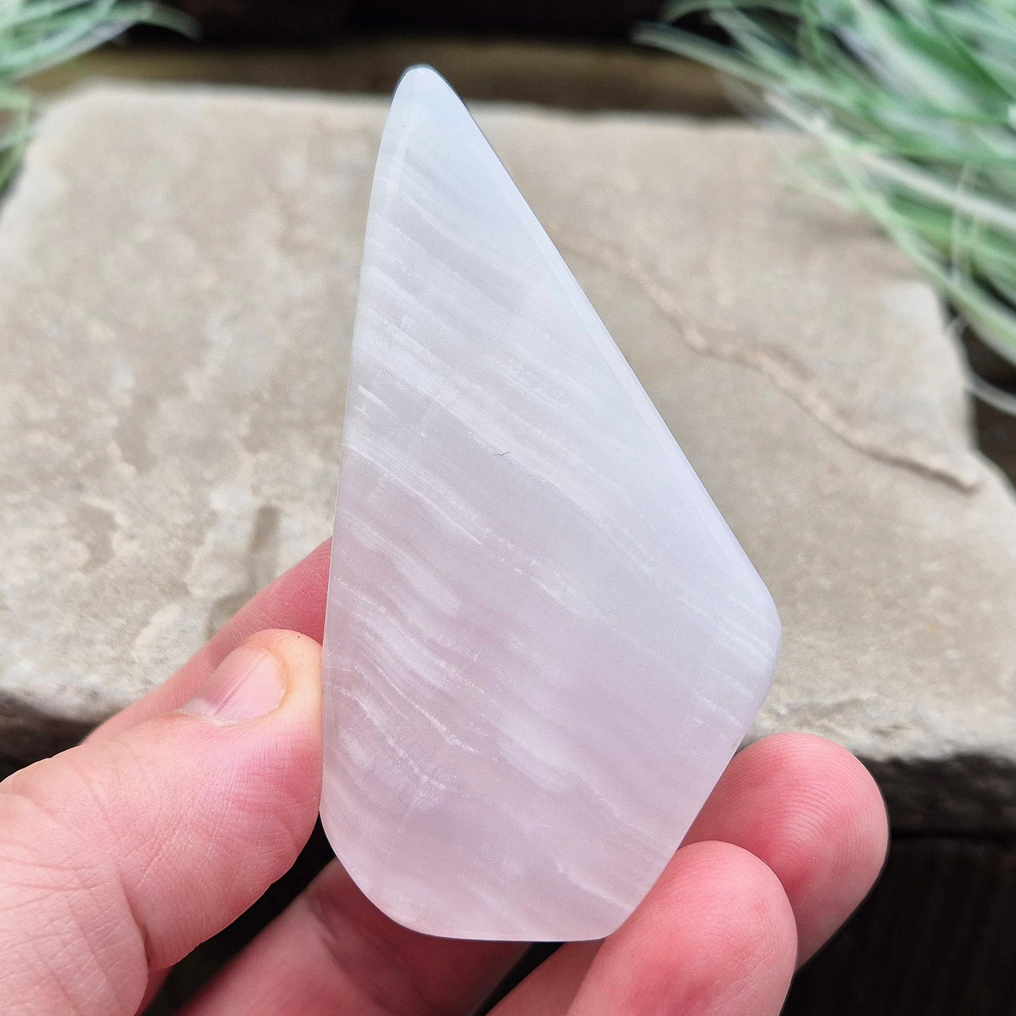 Mangano Calcite Crystal Free Form, Pink Calcite