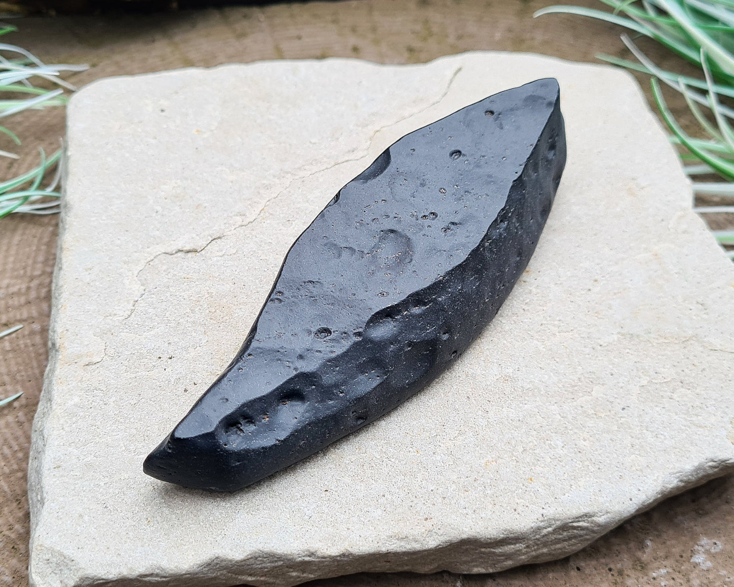 Fate Ventum, Volcanic Lava Stone