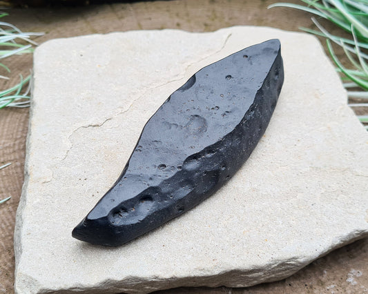 Fate Ventum, Volcanic Lava Stone