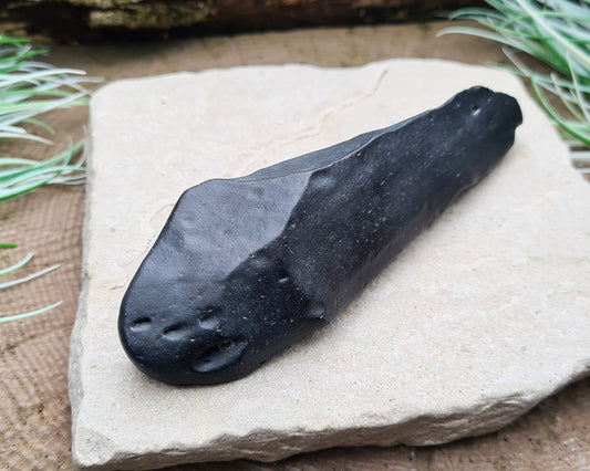 Fate Ventum, Natural Volcanic Lava Stone