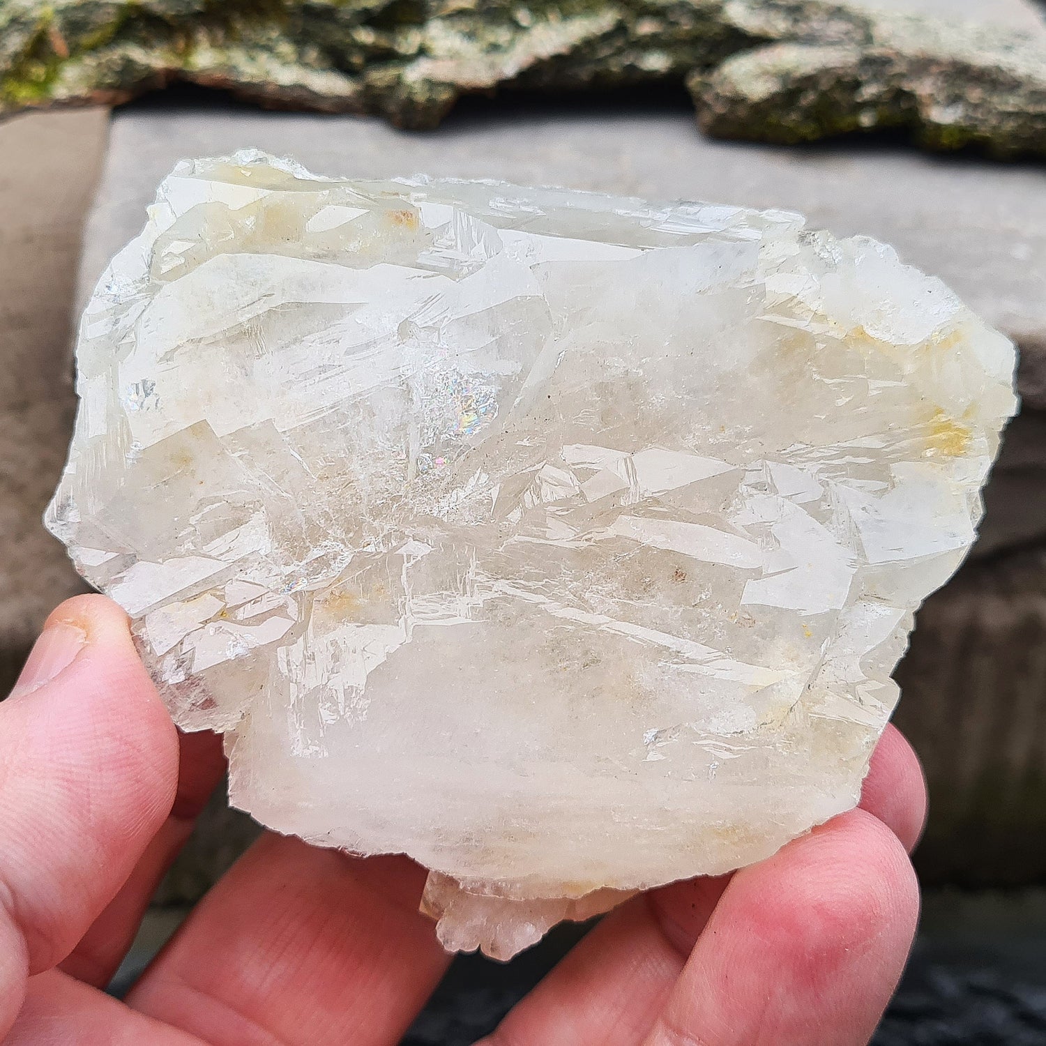 Elestial Quartz Crystal&nbsp;with a sugar coating of small sparking quartz crystals on the top and when you turn it over you can see the shiny elestial formations. 