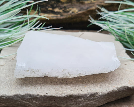 Quartz Crystal Platform - A powerhouse for boosting energy