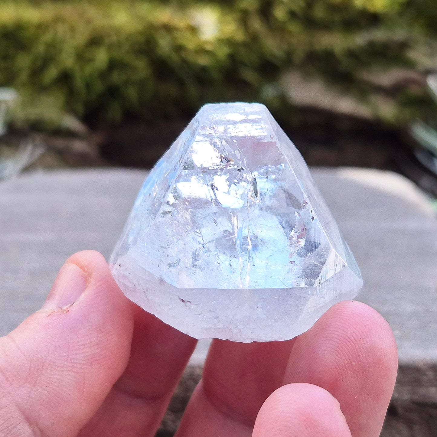 Apophyllite Crystal Tip or Apophyllite Crystal Pyramid, Natural, From Pune, India. Super clarity and light reflection.