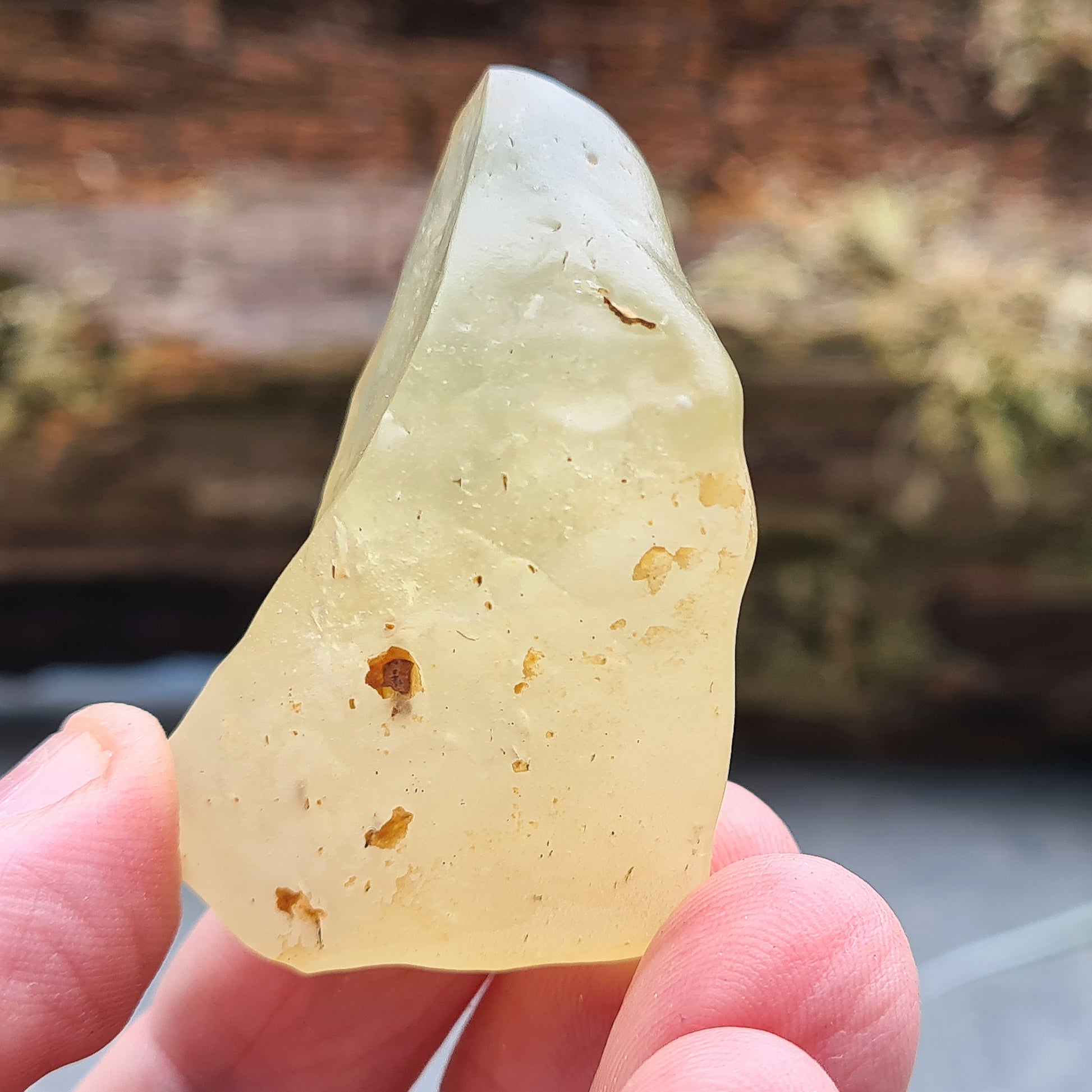 Libyan Desert Glass AAA quality. Natural desert tektite from Egypt/Libya border, associated with vitality, confidence and new beginnings.