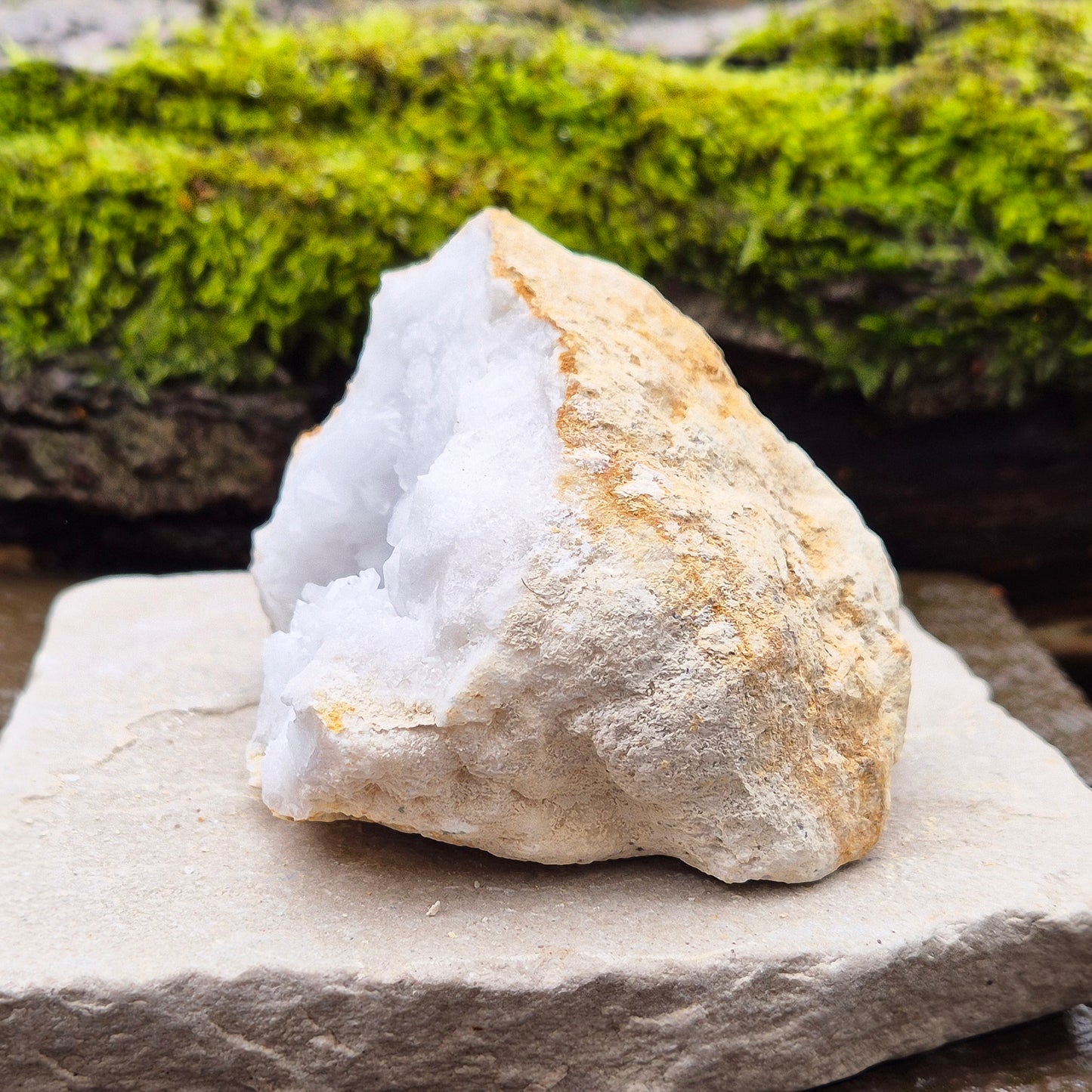 White Quartz Crystal Geode Half, from Morocco. Packed full of lovely sparkling white quartz crystal formations. It can sit on its own on an even surface.