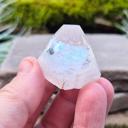 Apophyllite Crystal Tip or Apophyllite Crystal Pyramid, Natural, From Pune, India. Super clarity and light reflection.