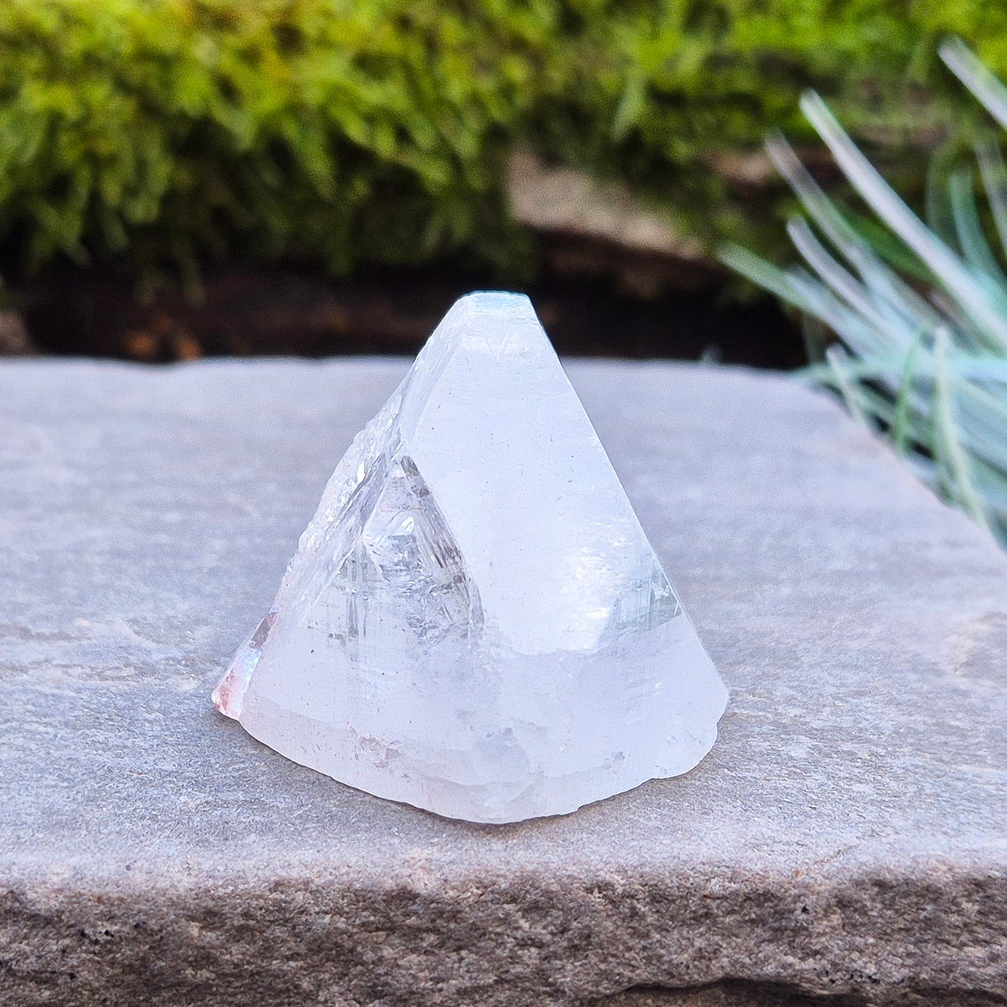 Apophyllite Tip, Crystal Pyramid