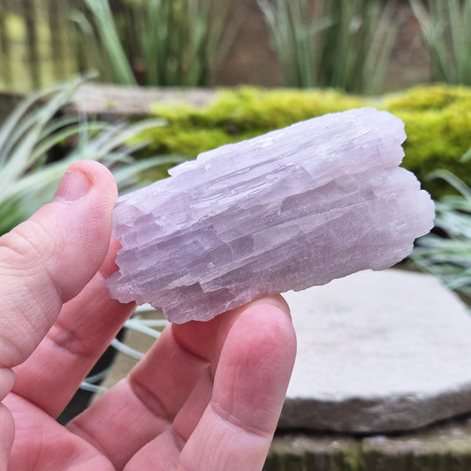 Kunzite Crystal from Brazil. Lovely piece as with a soft pink/lilac hue and shiny lustre.