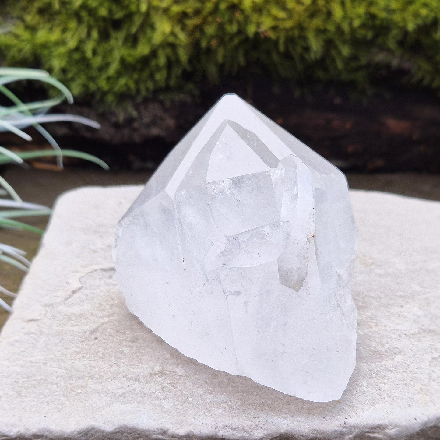 Quartz Cluster, twin points, companion crystal