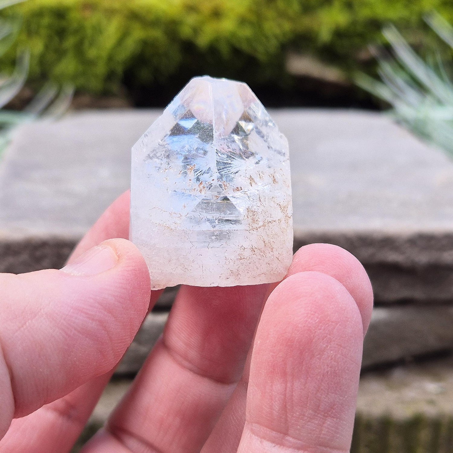 Apophyllite Crystal Tip/Pyramid from Pune, India. Natural Apophyllite pyramid with superb clarity and light reflection, ideal for energy work.