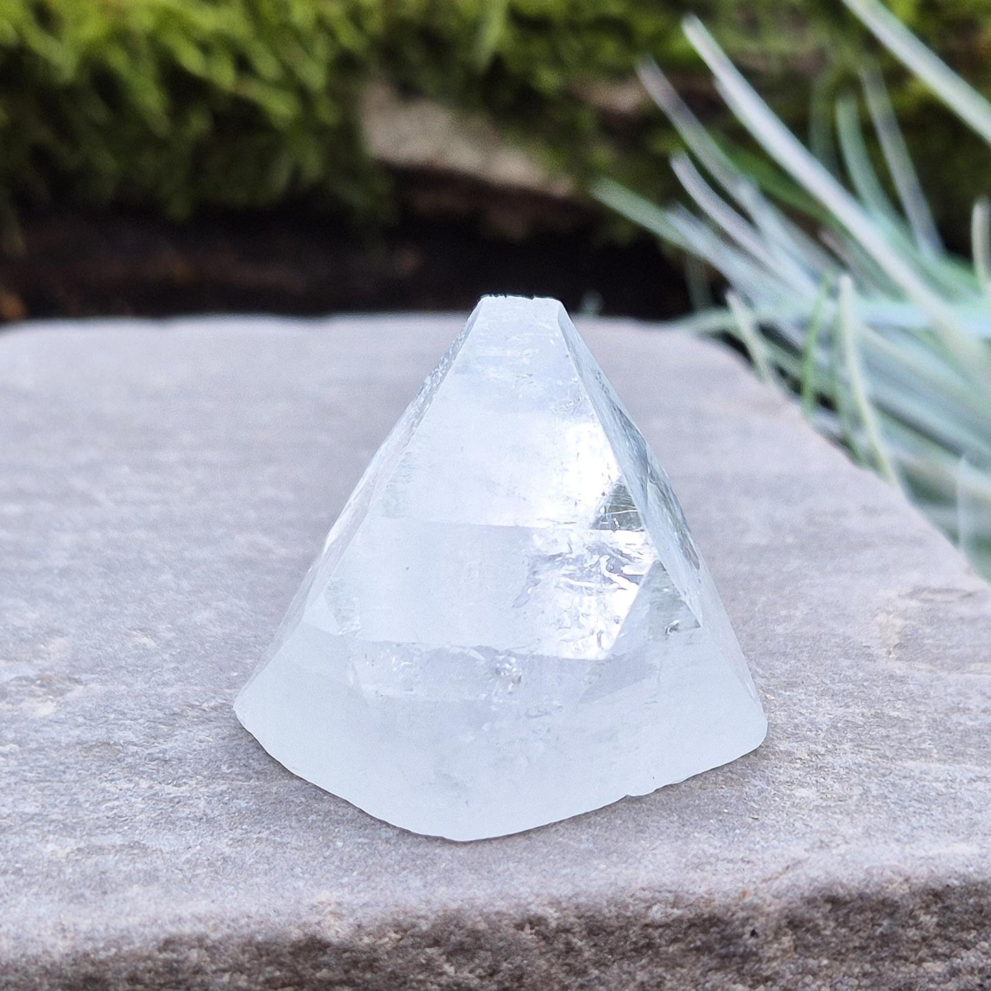 Apophyllite Pyramid, Crystal Tip