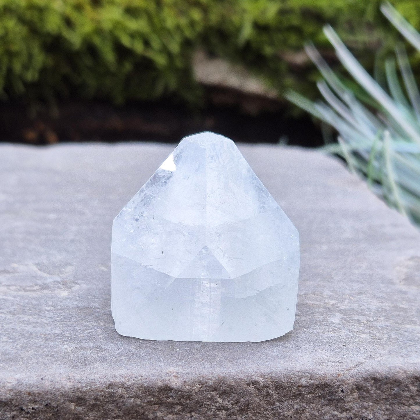 Apophyllite Pyramid, Crystal Tip