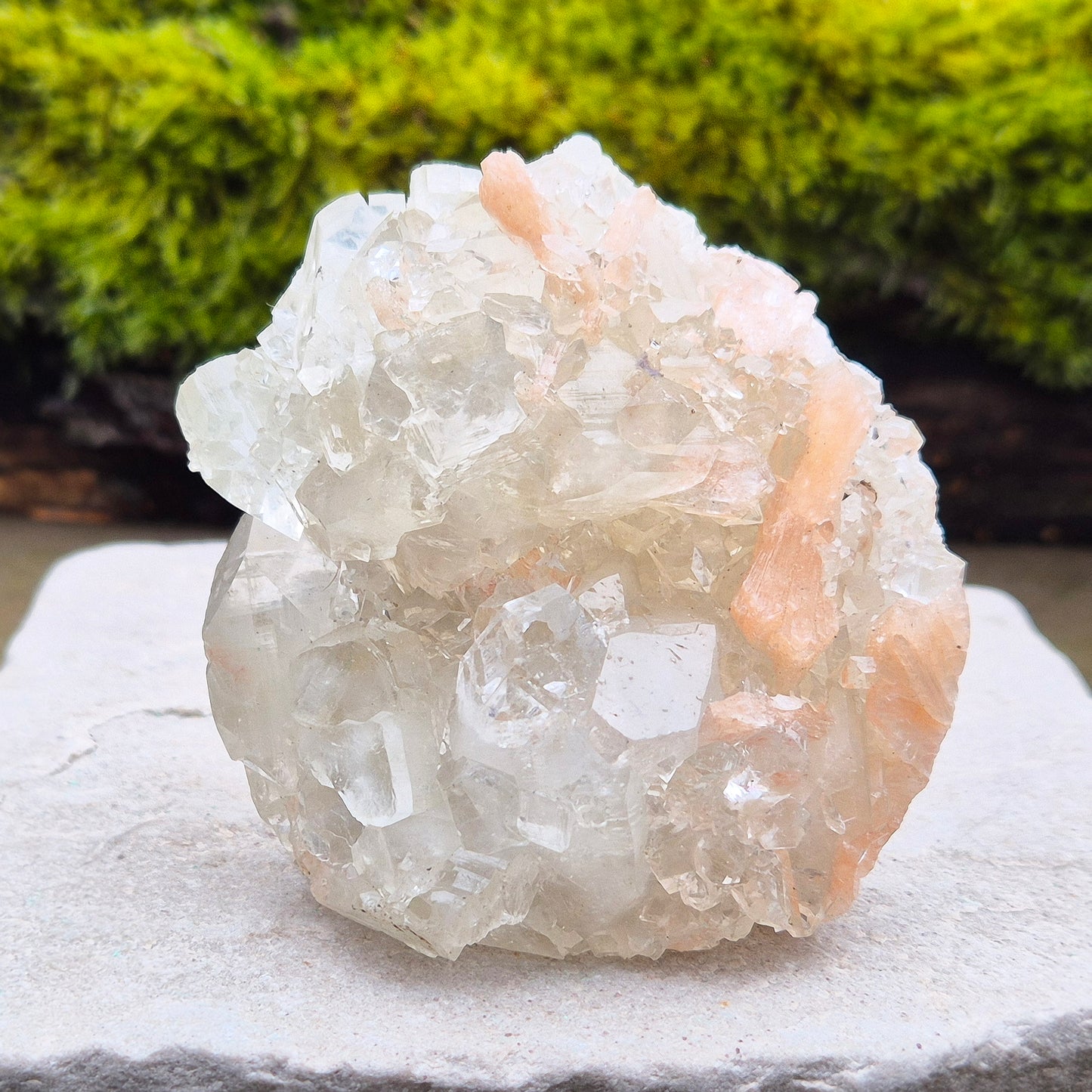 Apophyllite Crystal Cluster from India. Lovely cluster with lovely clear apophyllite crystals and also has some pieces of Stilbite. 