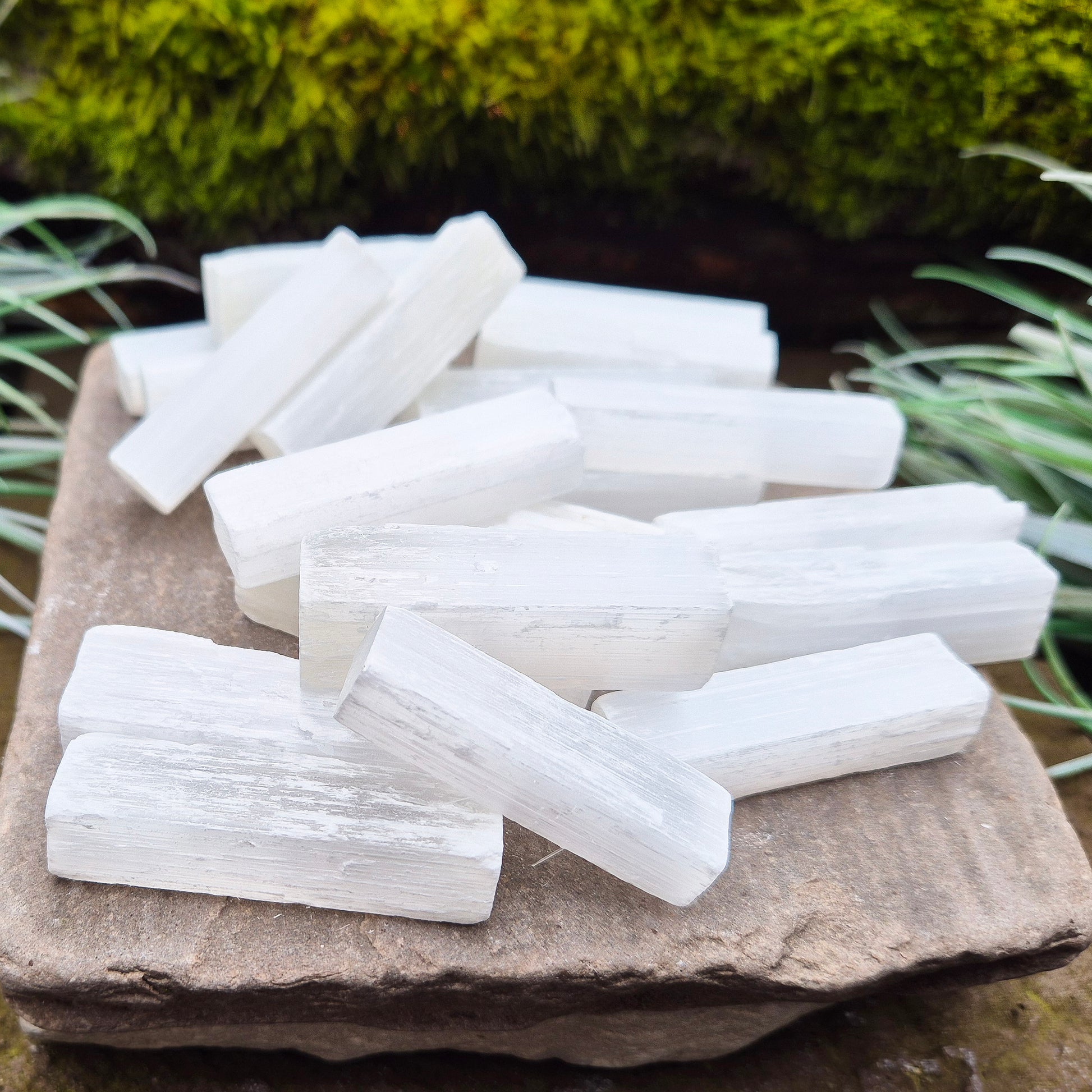 Selenite Sticks – Natural Healing & Gridding Tools
Natural Selenite sticks, perfect for crystal grids, healing work, meditation, and energy cleansing. These sticks are easy to handle and great for focusing energy in your practice. 