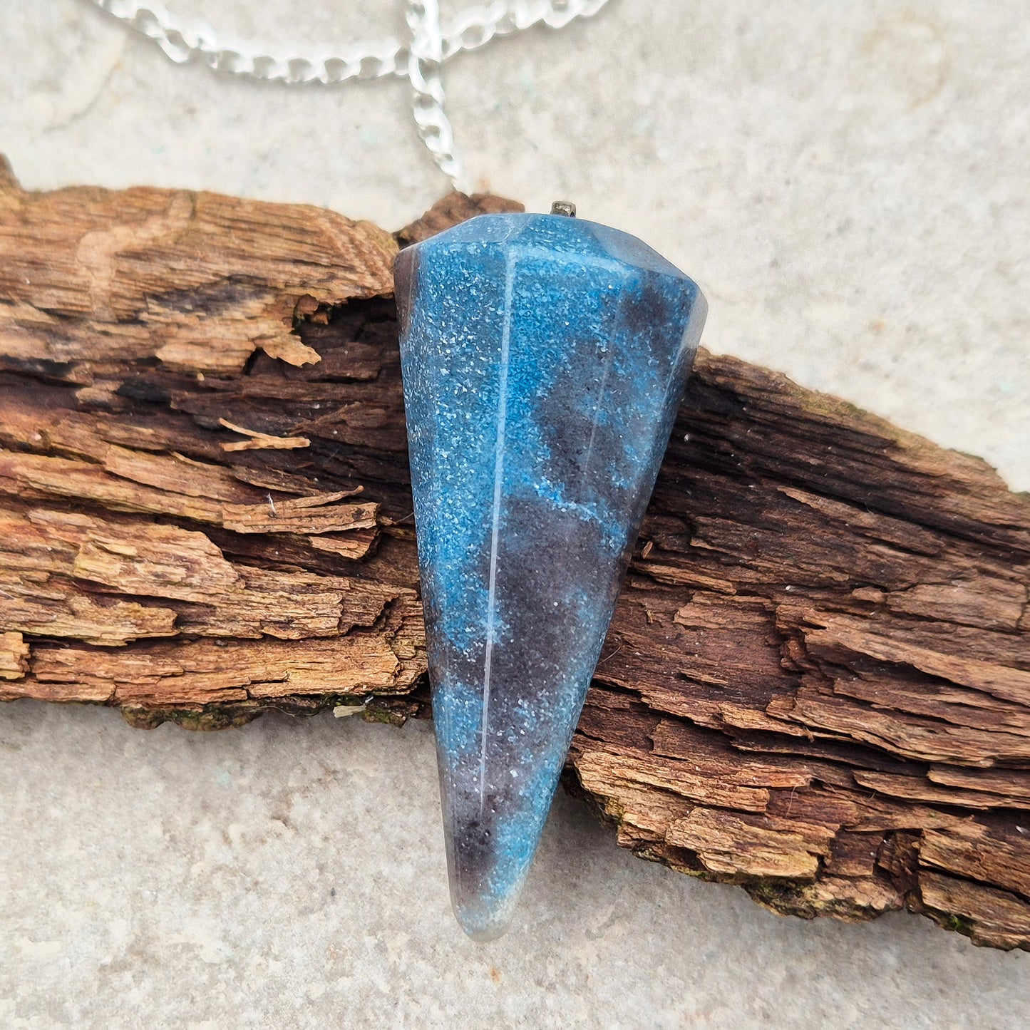 Trolleite Crystal Pendulum | Pendulum for Yes/No Questions & Inner Guidance