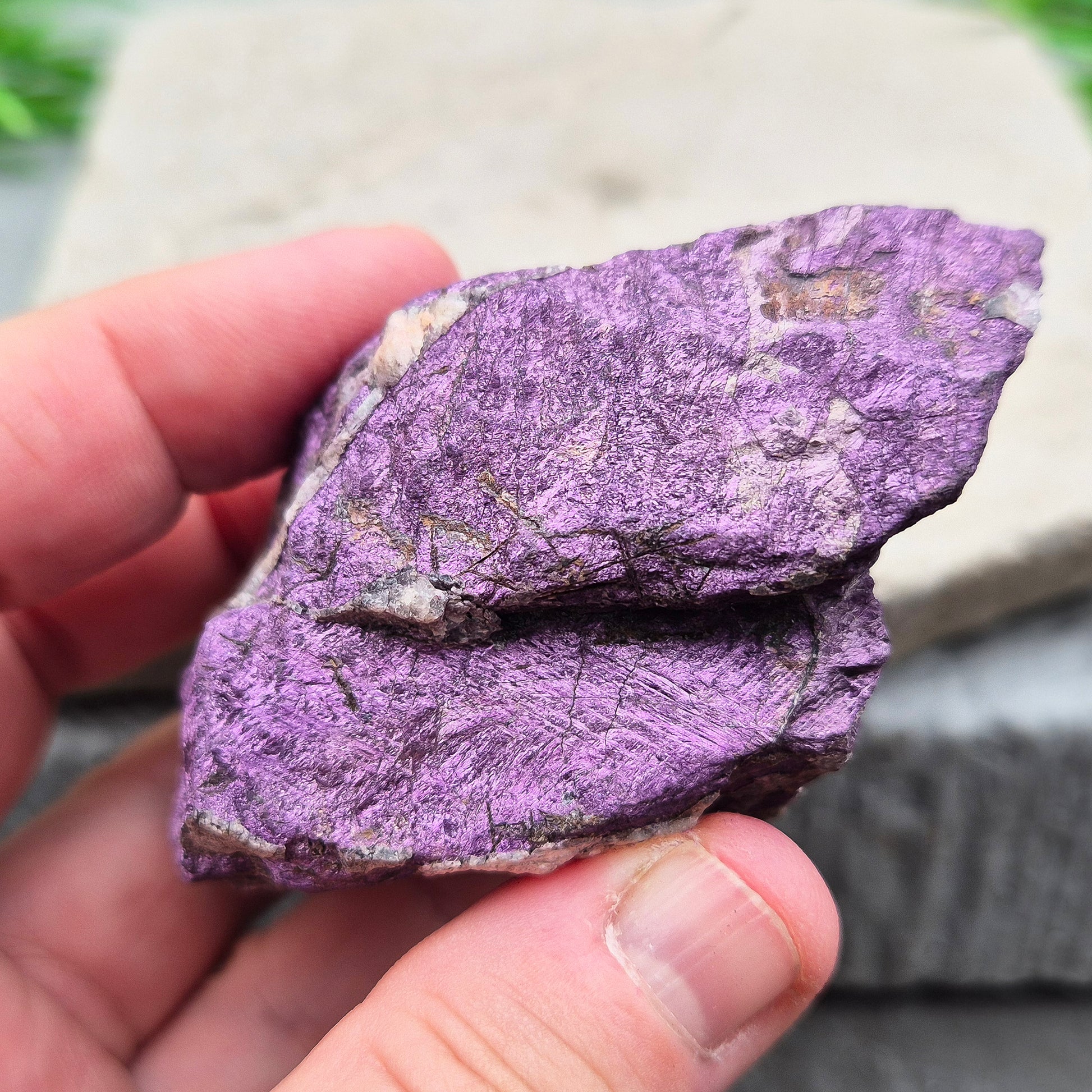 This is a natural unpolished piece of beautiful Purpurite. Purpurite has a violet-plum hue and a soft matte finish. Purpurite doesn’t hold back — it helps you see things more clearly, speak your truth, and make choices that feel right deep down.
