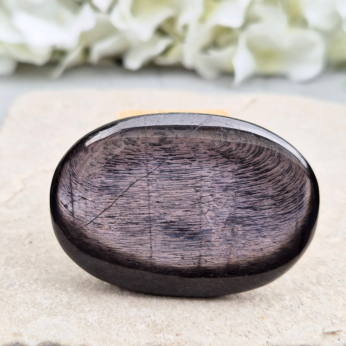 Violet Hypersthene Crystal Palm Stone, Pocket Stone to Carry With You, 6.2 x 4.5 cm
