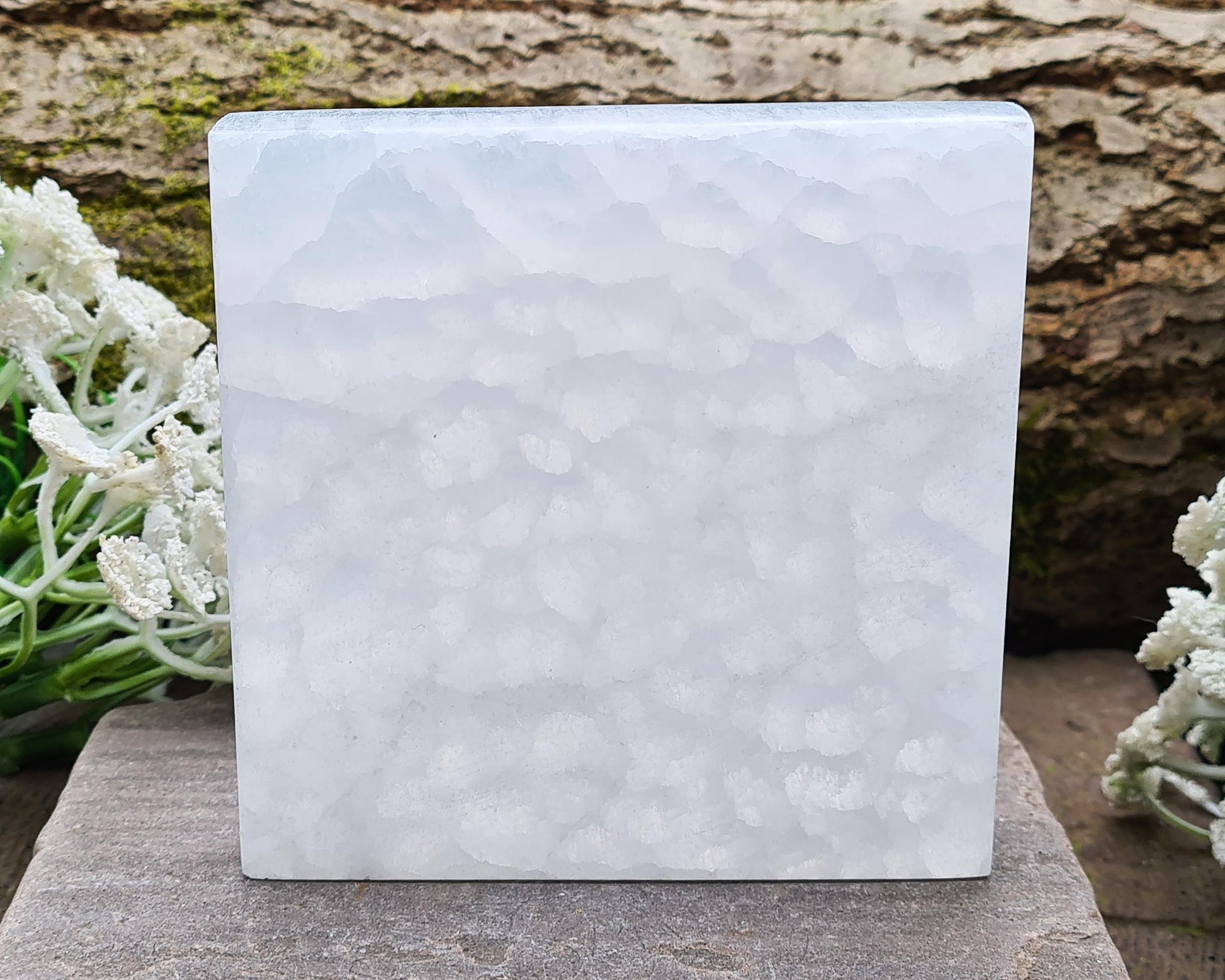 Moroccan Selenite Plate – polished, powerful tool to cleanse, charge, and display crystals or jewellery; clears negative energy naturally.