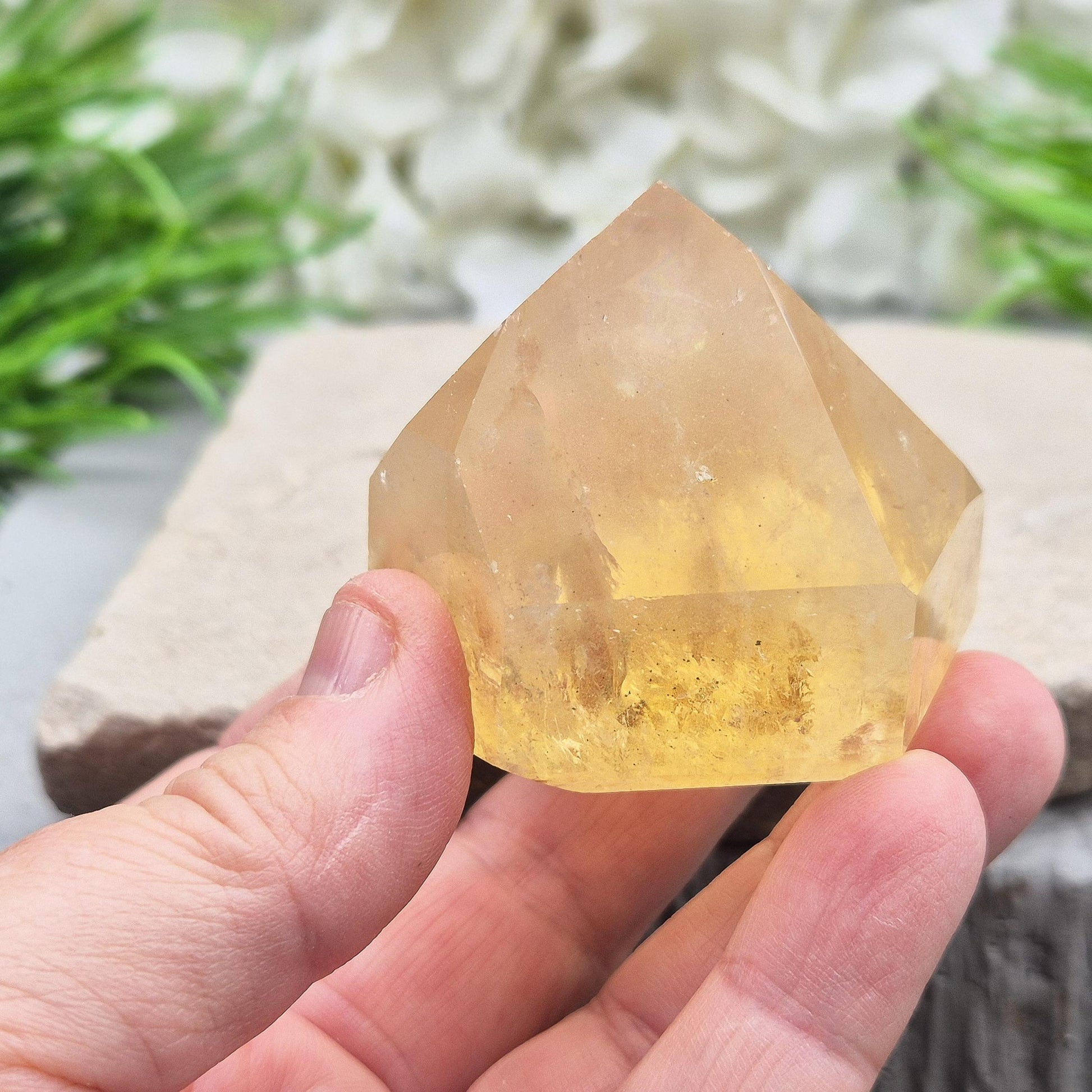 Natural citrine standing point, polished to reveal warm golden tones. Great for shelves, meditation areas, or gift for crystal enthusiasts. 