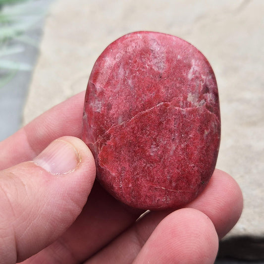 Pink Thulite Palm Stone – Polished Crystal | Carry With You | Joy, Confidence & Emotional Expression
