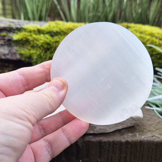 Selenite Cleansing Plate, Round, Polished, Cleance and charge your crystals