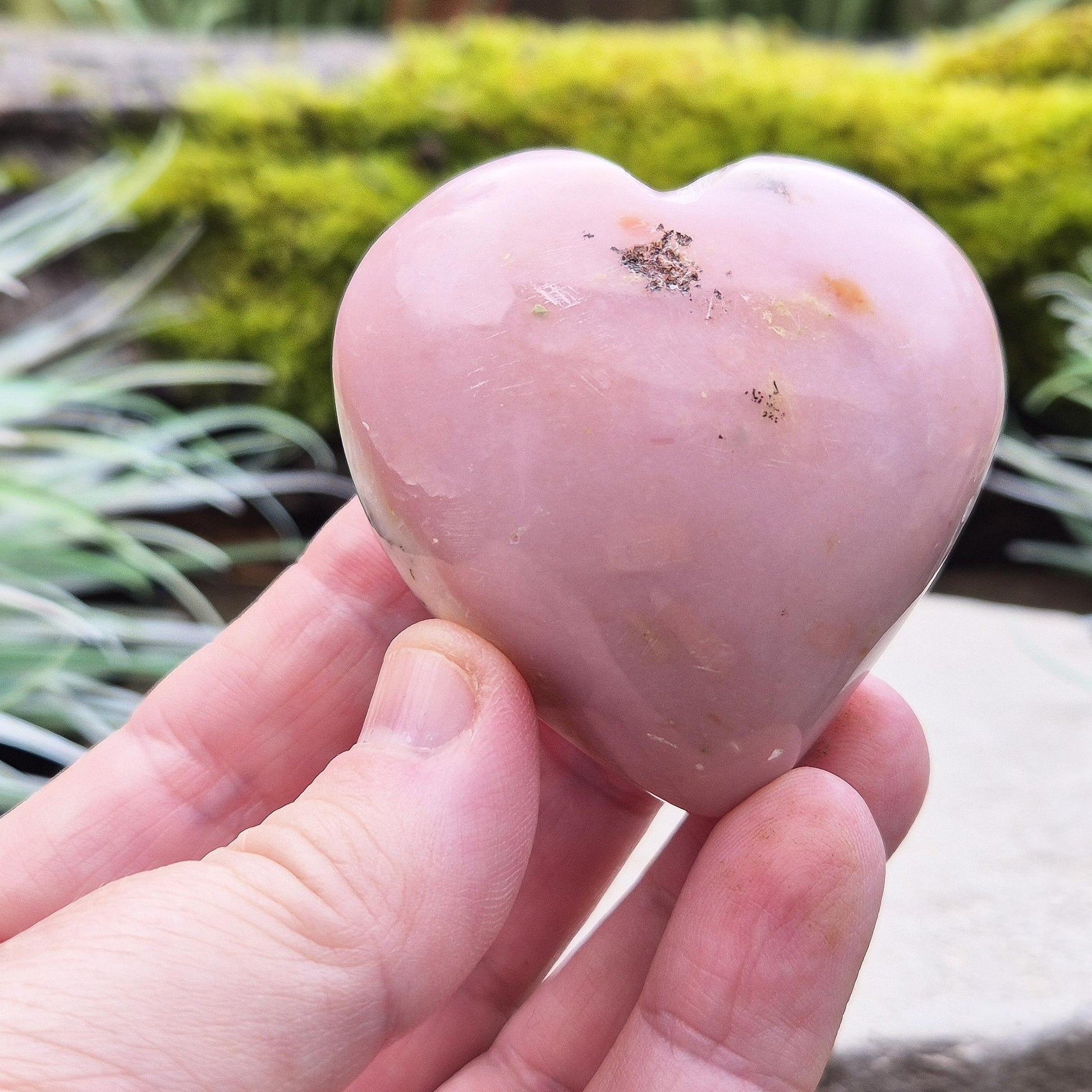 Pink Opal Crystal Heart – Promotes emotional balance, self-expression, and inner peace while encouraging warmth, creativity, and a sense of calm.