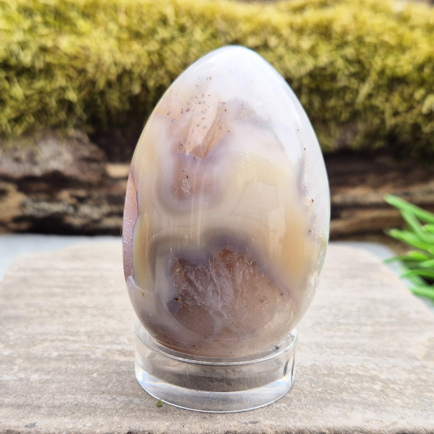 Druzy Agate Egg in Soft Neutral Tones | Grounding & Spiritually Uplifting Energy | Stand Included