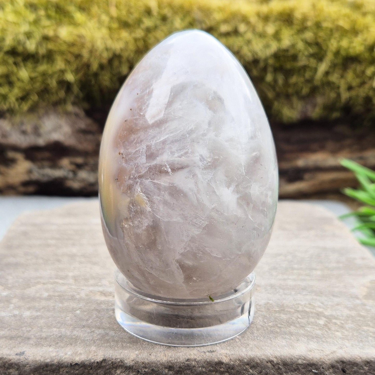 Druzy Agate Egg in Soft Neutral Tones | Grounding & Spiritually Uplifting Energy | Stand Included