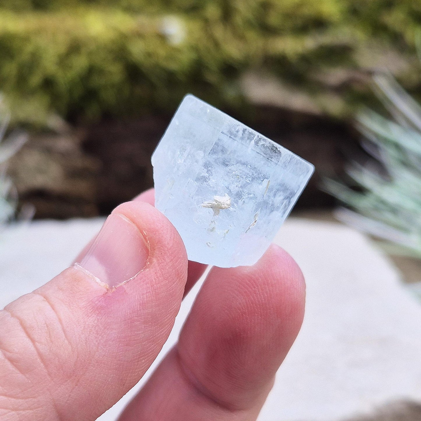 Aquamarine Hexagonal Crystal | pale Aqua Blue Gemstone | Blue Beryl