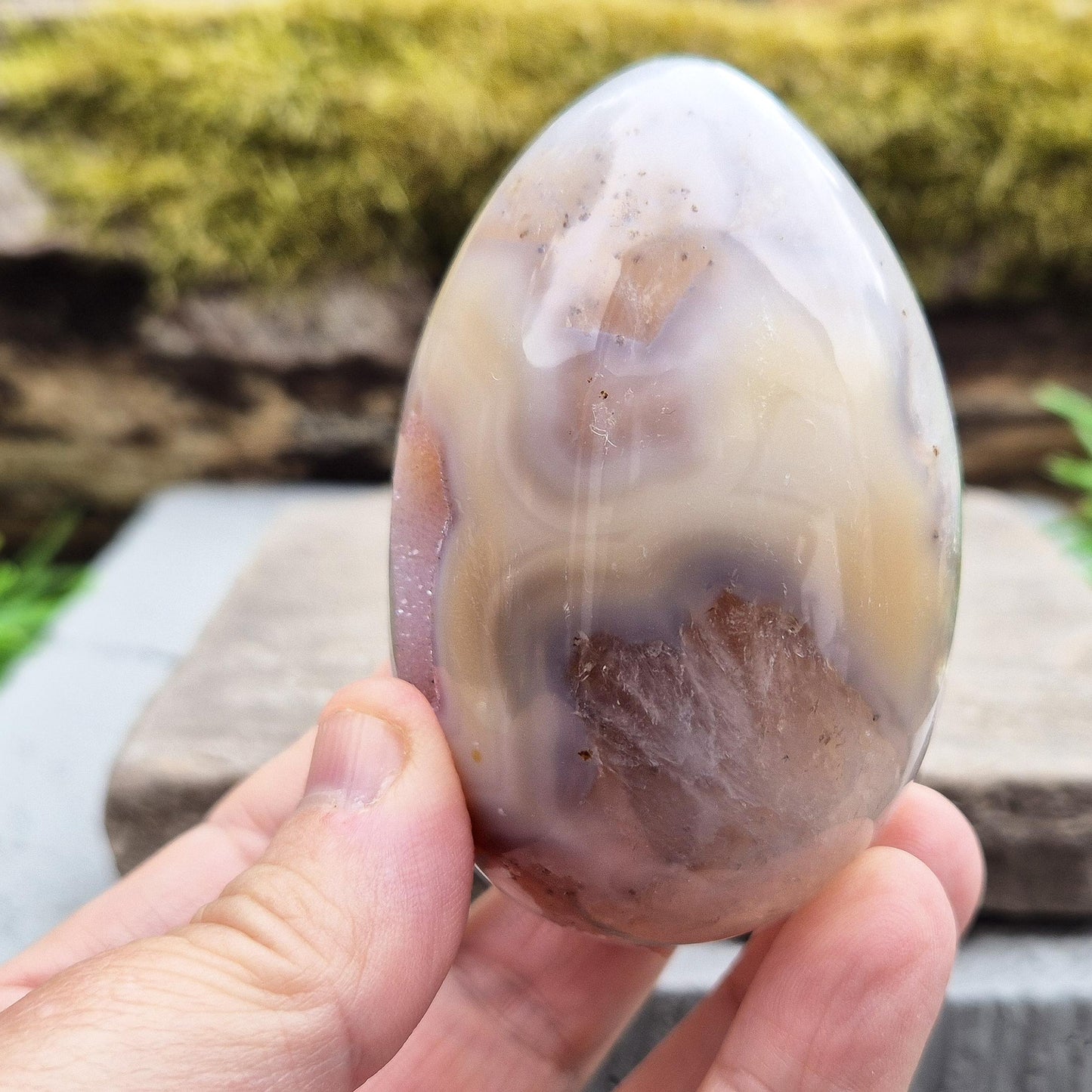 Druzy Agate Egg in Soft Neutral Tones | Grounding & Spiritually Uplifting Energy | Stand Included