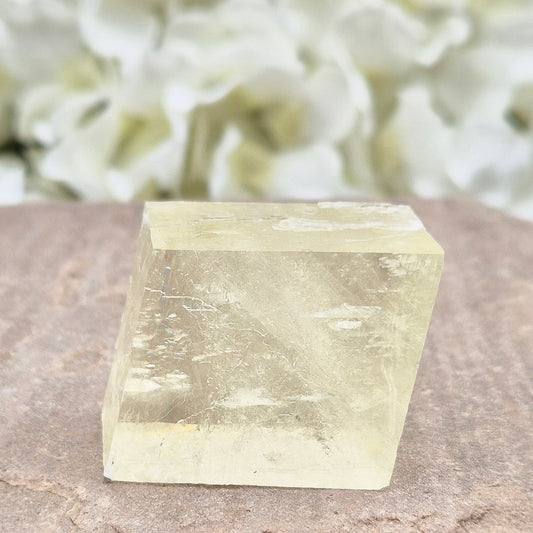 Bright lemon Optical Calcite for clarity, self-healing, and balance. A supportive crystal for new opportunities, focus, and emotional release.