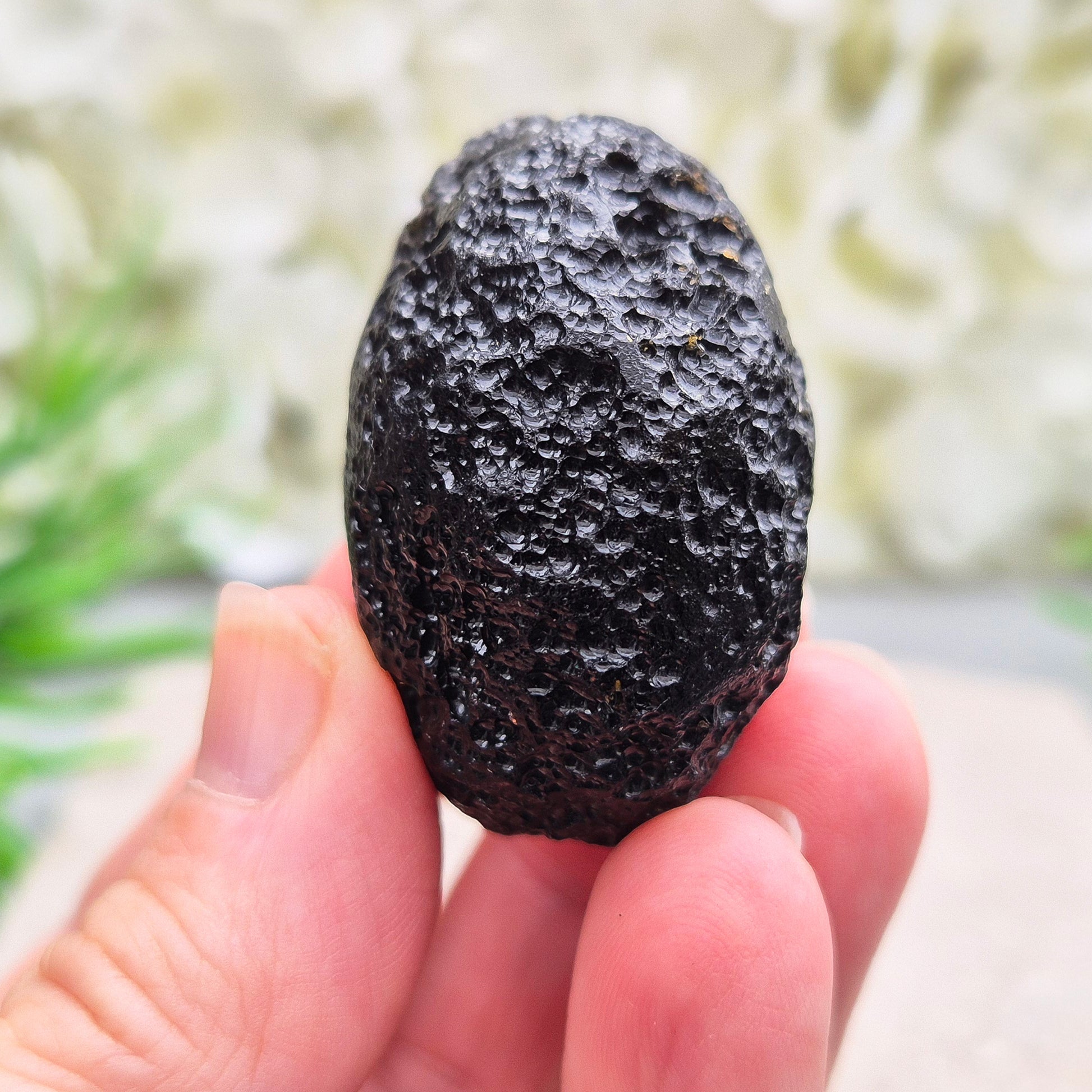 Natural Black Tektite to strengthen grounding, release blockages, and support personal growth. Ideal for energy work and transformation.