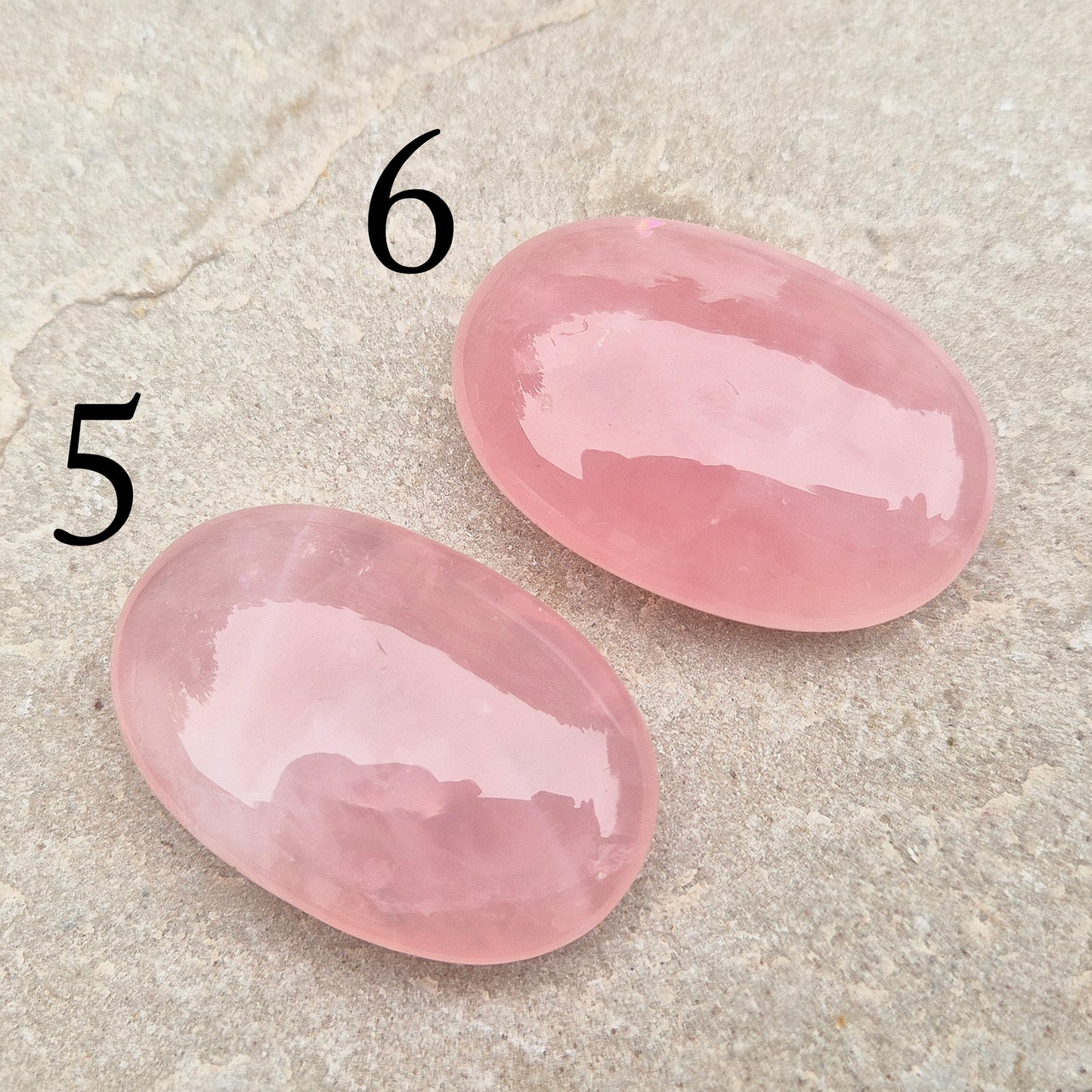 Rose Quartz Palm Stone – the stone of unconditional love and emotional healing. Brings gentle comfort, self-love, and harmony to the heart and mind. 